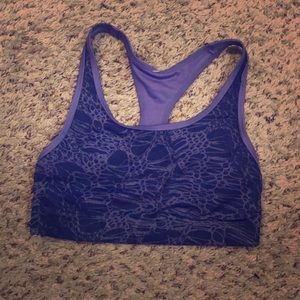 Purple sports bra size M